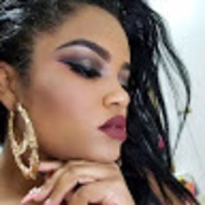 Meet your Posher, Sinthia